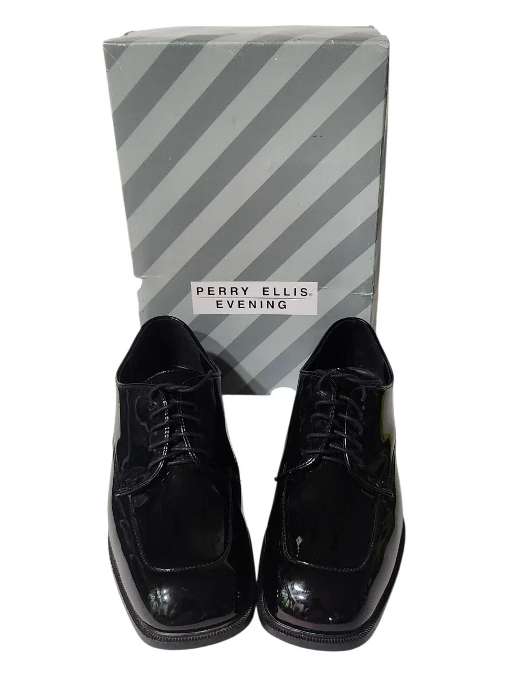 Perry Ellis Evening Black Patent Lace-Up Square Toe Oxfords Size 9M